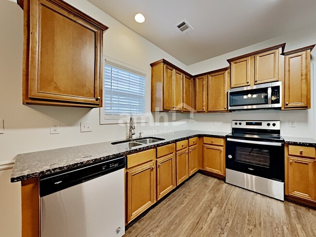 Photo - 3199 Arbor Oaks Dr SW