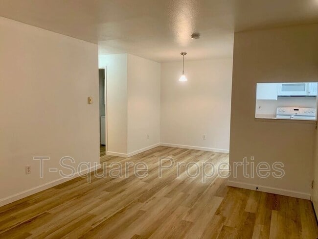 Photo - 14200 NE 171st St