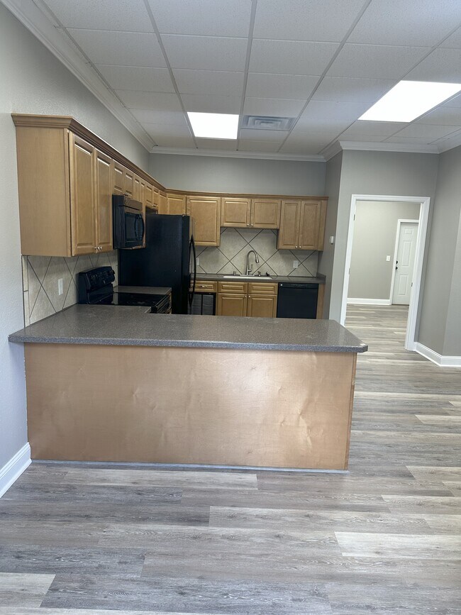 Photo - 1472 S Mayo Trl Unit 2