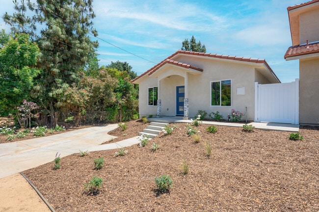 Photo - 12111 18th St