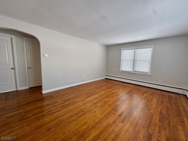 Photo - 156 E Prospect St