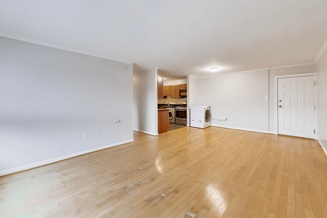 Photo - 3107 Naylor Rd