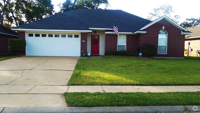 Building Photo - 1502 Winchester Dr Rental