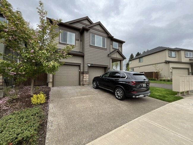 Photo - Open Concept 4BR Home with Island Seating, Loft & Spacious Living Room