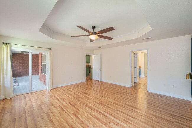 Photo - 618 Territory Ln