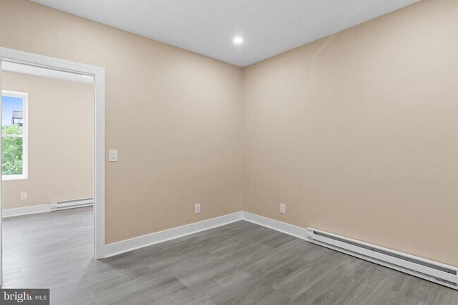 Photo - 2839 N 9th St