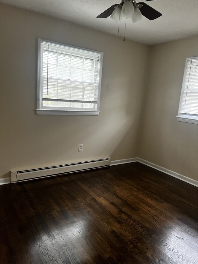 Photo - 15 N Purcell Ave