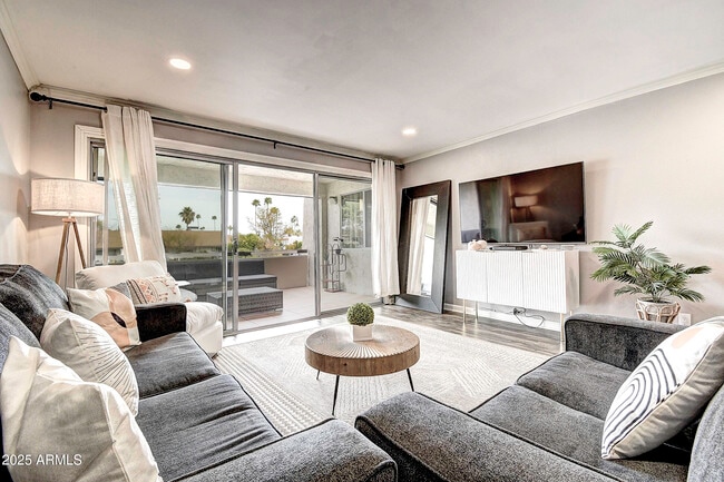 Photo - 7625 E Camelback Rd Unidad B203