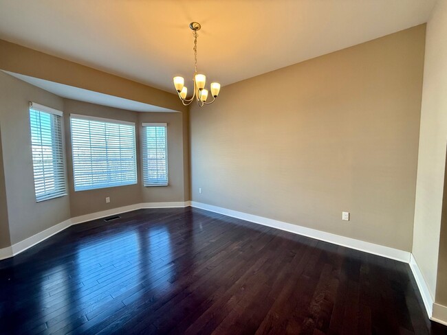 Photo - 2564 W Towne St