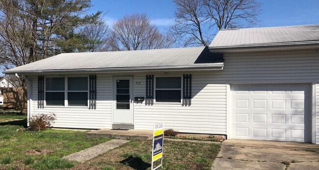 Photo - 719-721 E. Monroe Unidad 719 E. Monroe