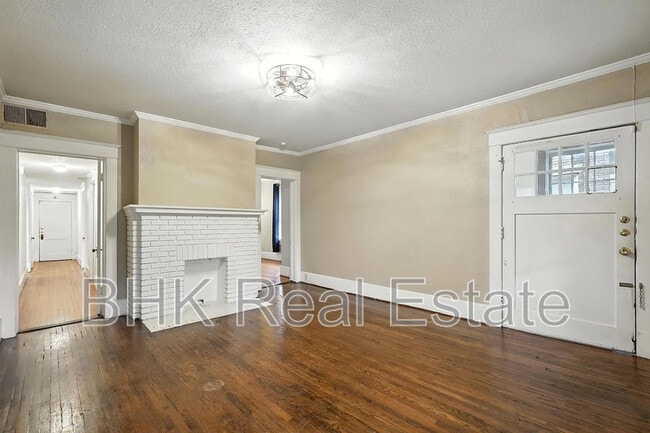 Photo - 4920 Victor St Unit 2