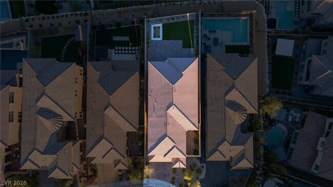 Photo - 400 Red Feather Peak Ct