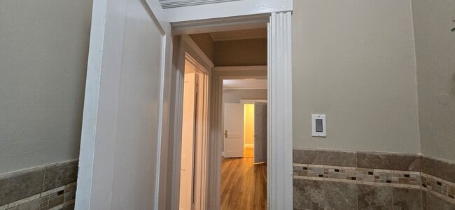 Photo - Short walk to Longwood! Steps to T! Large 1 bedroom w/Cute kitchen with eat-in alcove! (7/1)