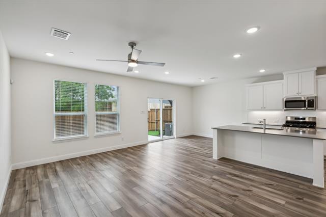 Photo - 3705 Pierce Ln