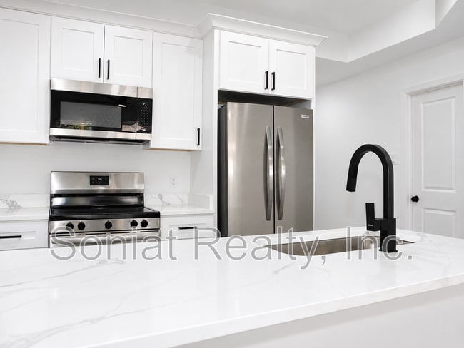 Photo - 2023 First St. Unit A