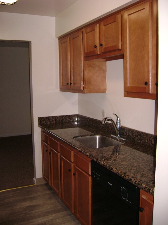 Photo - 3BR Townhome with garage! This house will go fast!!