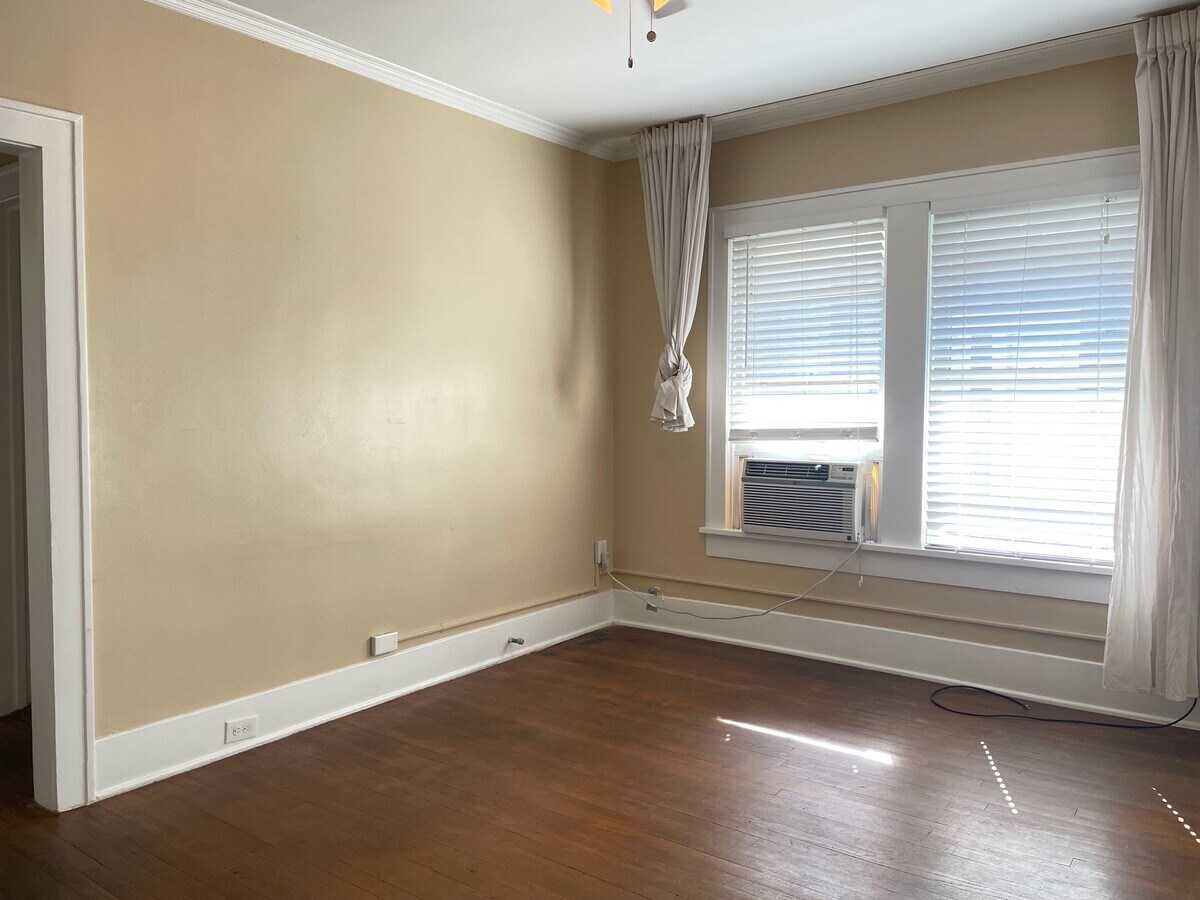 Photo - 510 Sul Ross St Unit True