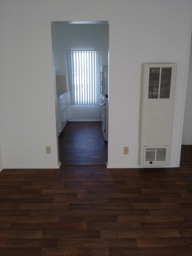 Century West Apartments (1525 Sawtelle Blvd)