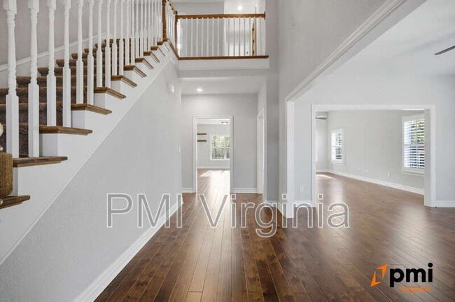 Photo - 220 Stubbs Dr