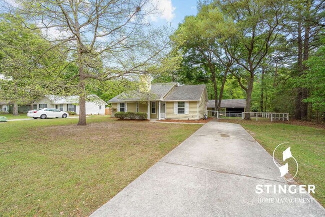 Photo - 12 Robin Way