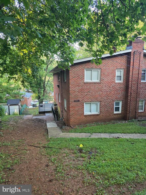 Building Photo - 6409 Ridgeview Ave Rental