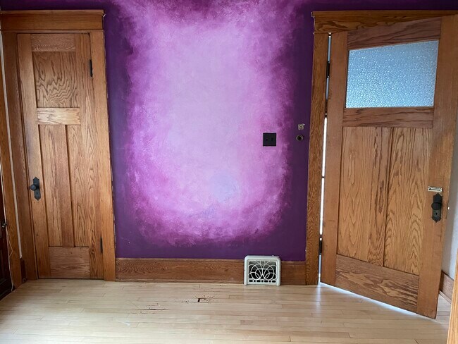 Photo - 2954 N Frederick Ave Unit #3