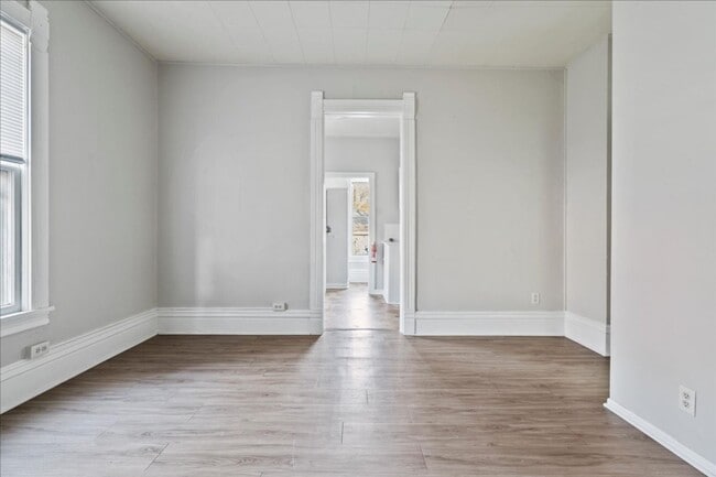 Photo - 2104 College St Unidad Apt 1