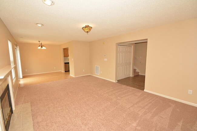 Photo - 11960 Locus Ln