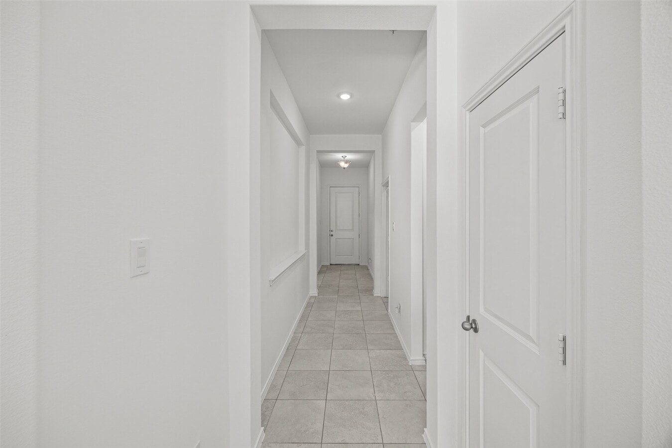 Photo - 1810 Winston Store Lp