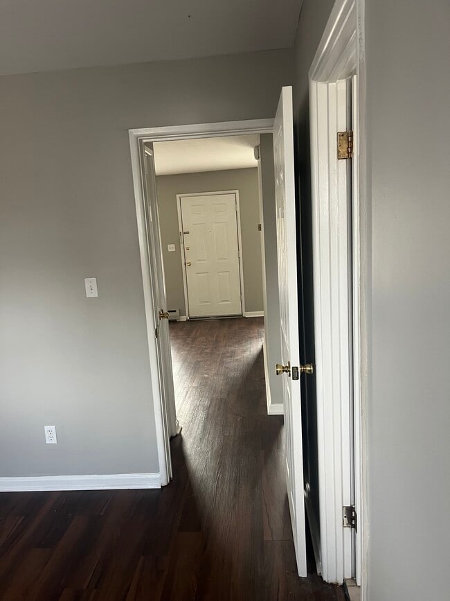 Photo - Grandview Apartments