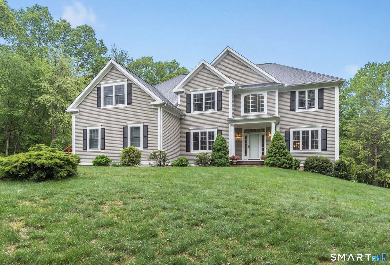 Photo - 17 Hallview Dr