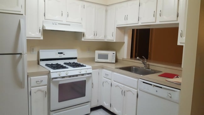 Photo - 1802 Woodbridge Commons Way Unit 1802