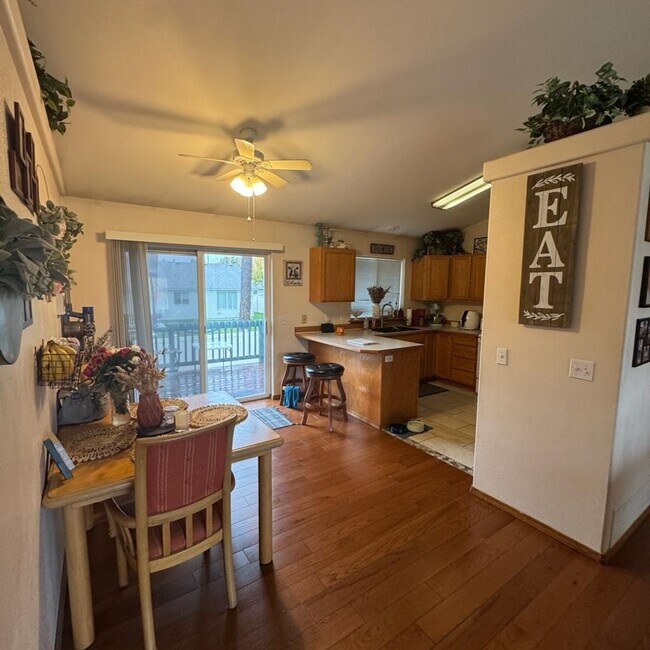 Cute 4 bedroom home House Rental in Coeur d'Alene, ID