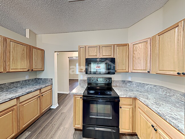 Photo - 2712 Taylor Hill Dr