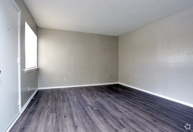 1HAB, 1BA - 678 ft² - FRANCISCAN