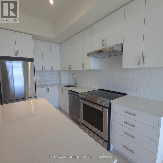 Photo - 8960 Jane St Unit 508