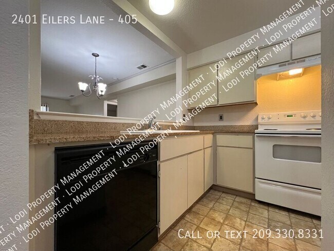 Photo - 2401 Eilers Ln