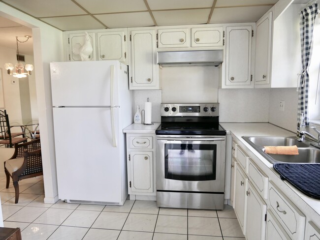 Photo - 5300 Washington St Condo Unit H136