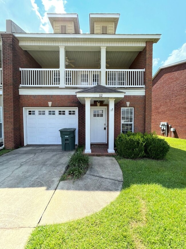 Building Photo - 112 Whitney Ave Unit 1