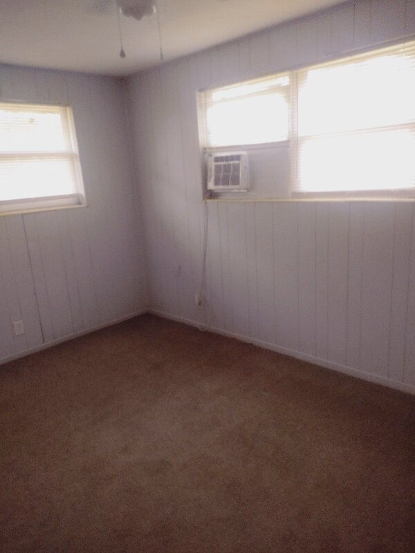 Photo - 5685 Atlee Ave