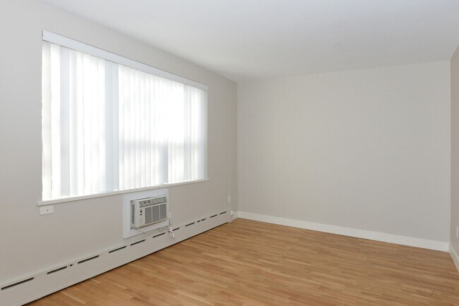 Photo - 263 Russell Hill Rd Unit 506