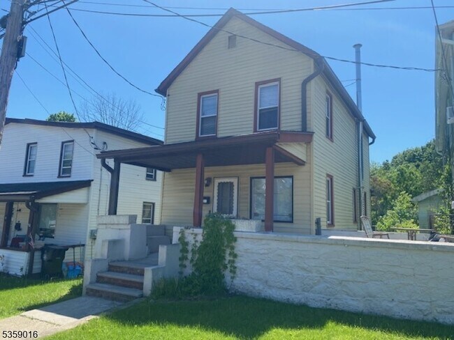 Photo - 112 Stoll St Casa