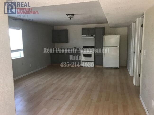 Photo - 1620 S Vernal Ave Unidad B