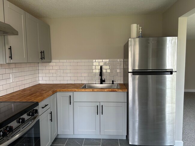 Photo - 7 Padanaram Rd Unidad J253