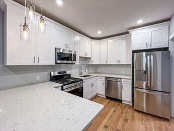 Photo - 22-24-24 Shelby St Apartment Unit 3