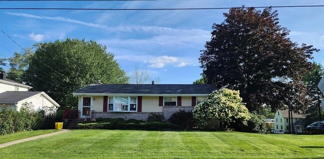 Building Photo - 2946 Northwood Dr Rental