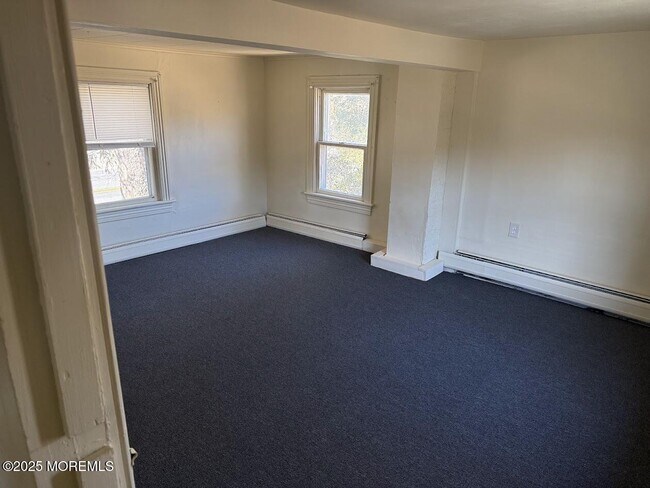 624 Main St