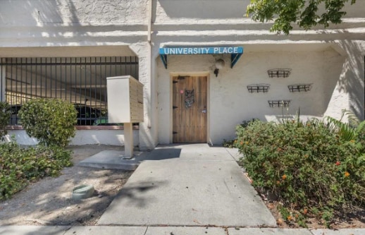 Photo - 384 S 11th St