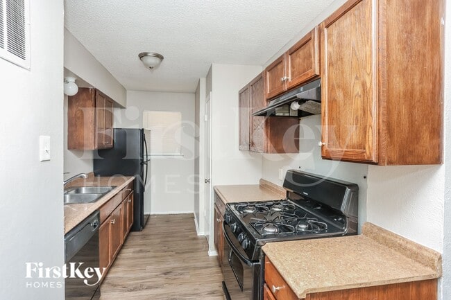 Photo - 604 Stonewall Dr