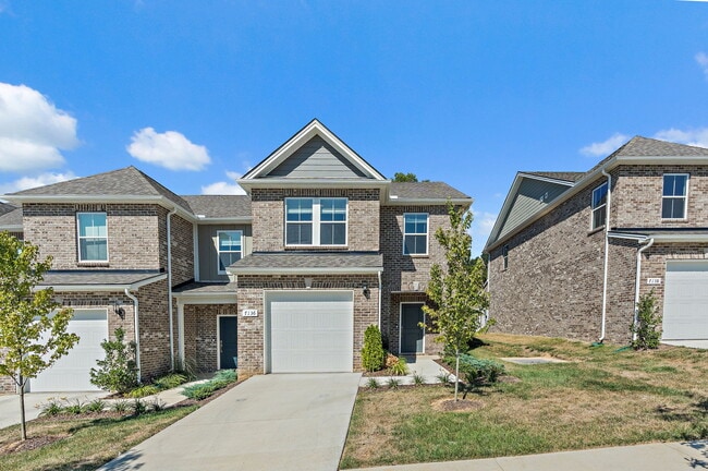7136 Mapleside Ln